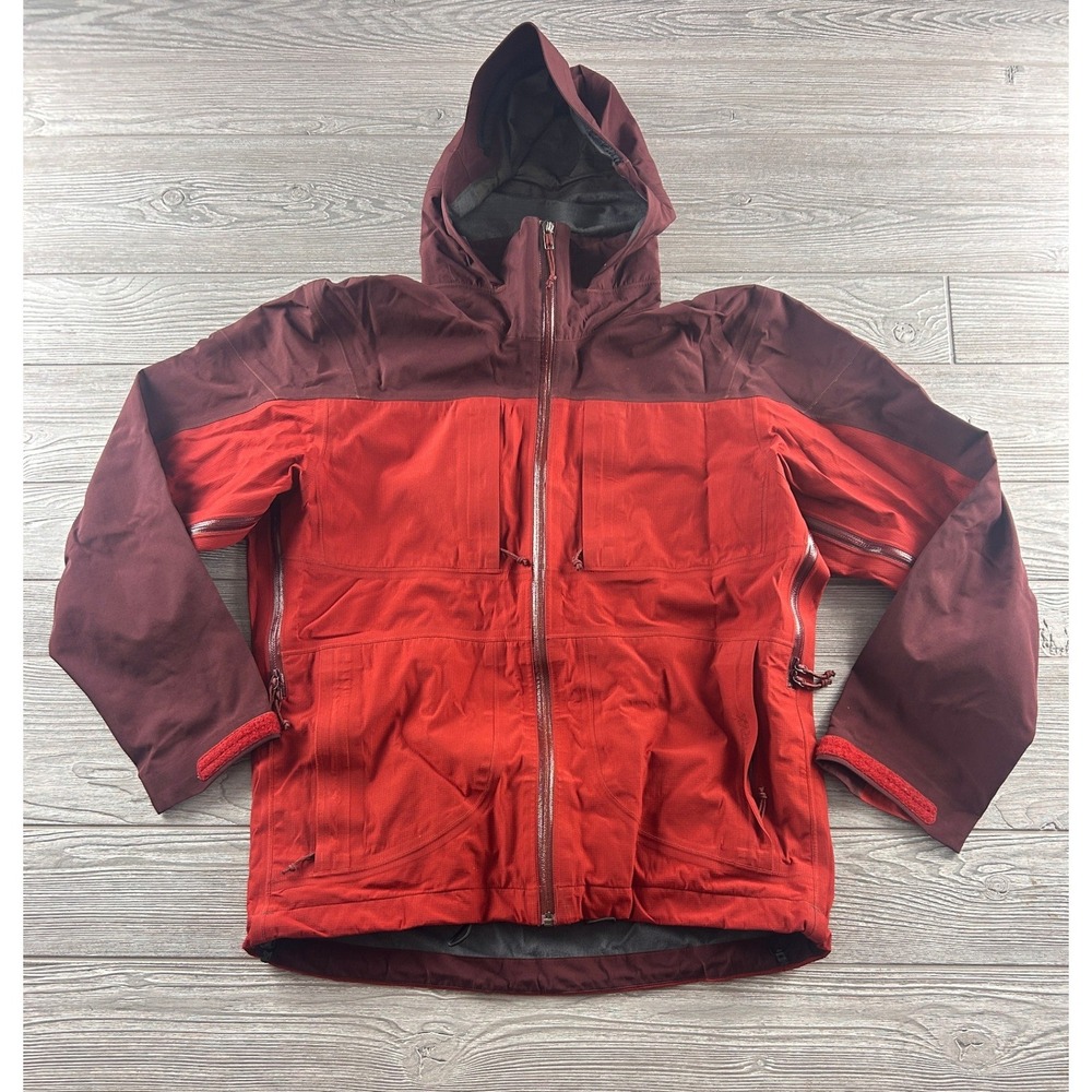Arcteryx Mens Gore-Tex Hooded Ski Jacket Red Burgundy Two Tone Small 554